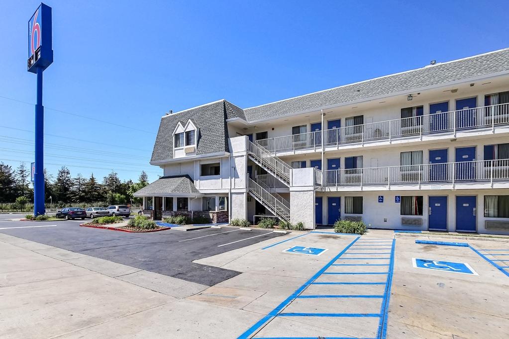 Motel 6-Oakland, Ca - Airport Exterior photo